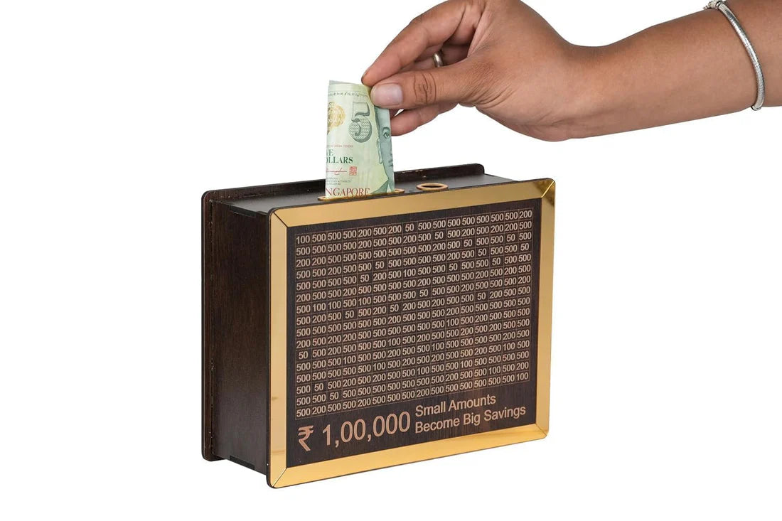 Wooden Money Saving Box – ₹1,00,000 Savings Challenge, Milestone Grid, Durable & Eco‑Friendly.